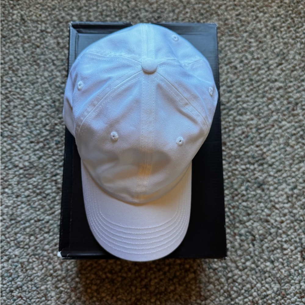 Under Armour White Free Fit Hat